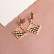 Load image into Gallery viewer, X&P New Fashion Round Dangle Drop Korean Earrings For Women Geometric Round Heart Gold Earring Wedding 2020 kolczyki Jewelry